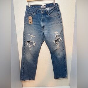 Levis Strauss signature Mens size 34 X 30 blue jeans distressed regular fit